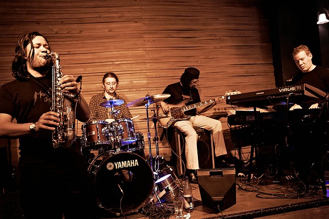 Danh Thai, Vadim Caron, Roy Louis, Fabian Richter Danh Thai, Vadim Caron, Roy Louis, Fabian Richter